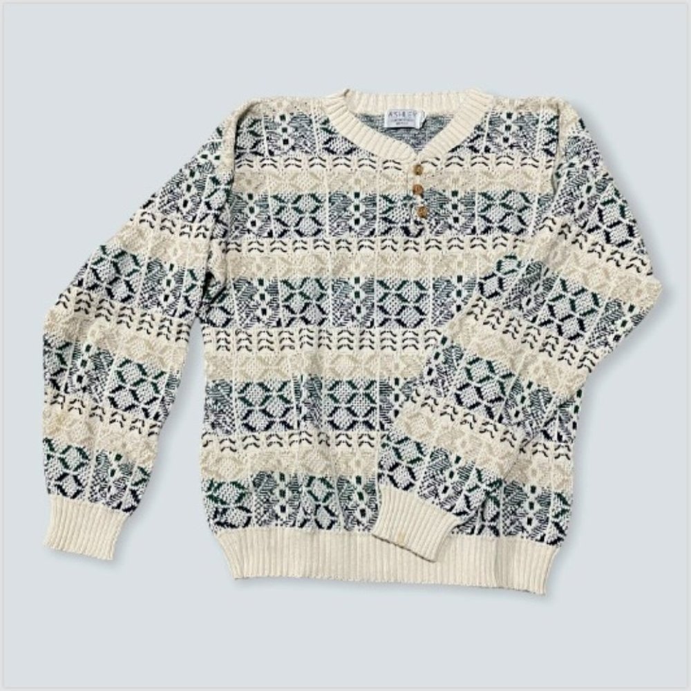 Ashley By 26 100% Cotton V-Neck Sweater in Cream and Black